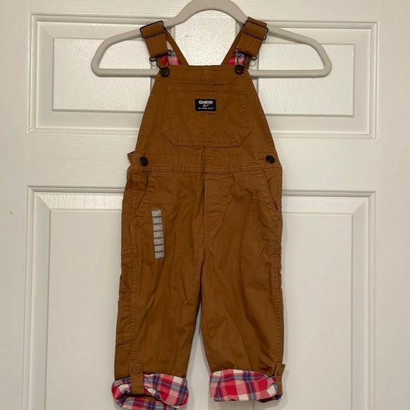 NWOT OshKosh B’Gosh Boys(3T) Brown Khaki Plaid Trim Bib Overalls - size 3T